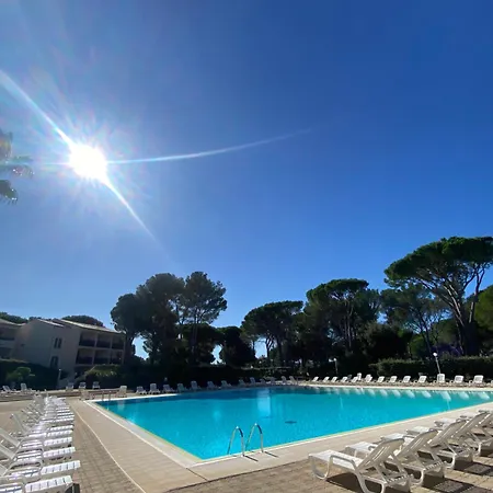 Domaine De Valescure Raphael Appartement *